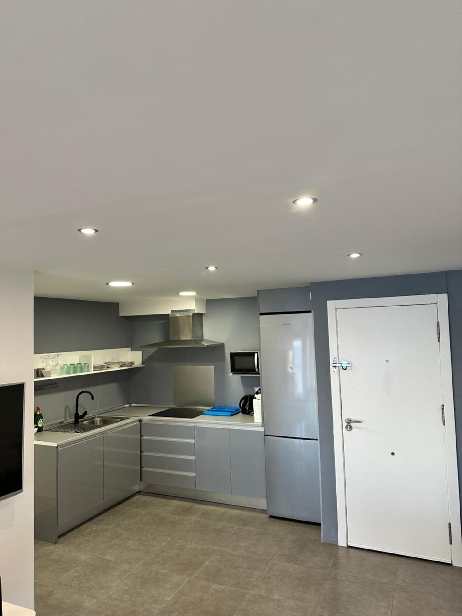 Lotus Apartment Аликанте Экстерьер фото