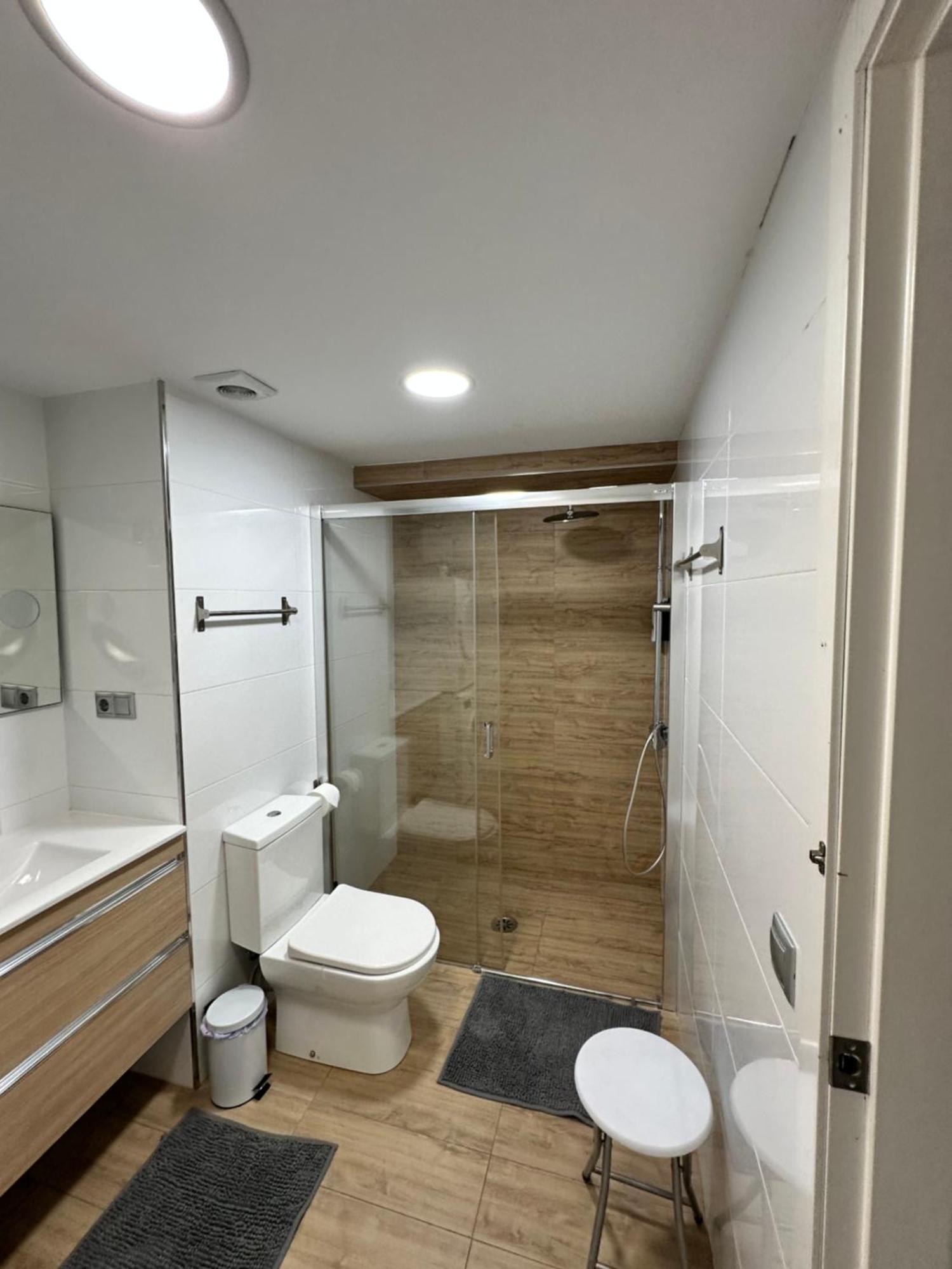 Lotus Apartment Аликанте Экстерьер фото